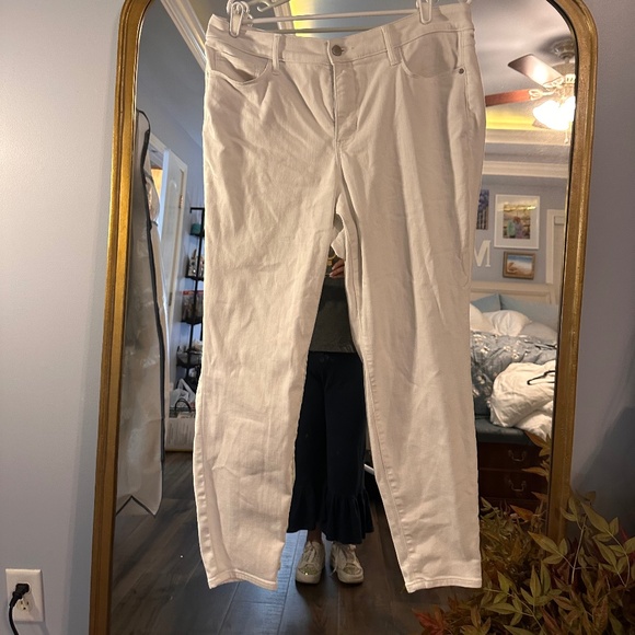 Athleta Denim - Size 18X Athleta Stretch Ankle Jeans Winter White